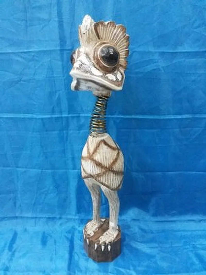 Elmo bird with spring color Animal Wood Carvings