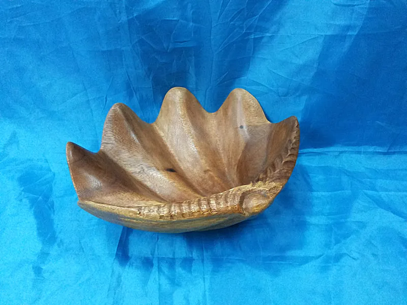 Shell Bowl Animal Wood Carvings