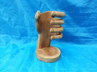 Hand Bottle Place Holder