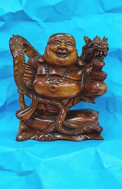 Happy Buddha with Dragon