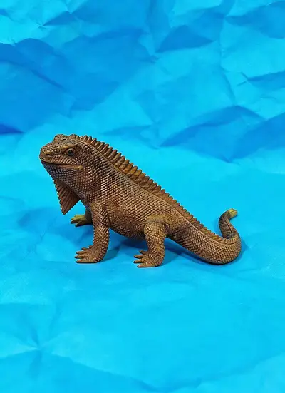 Iguana (Best Carving)